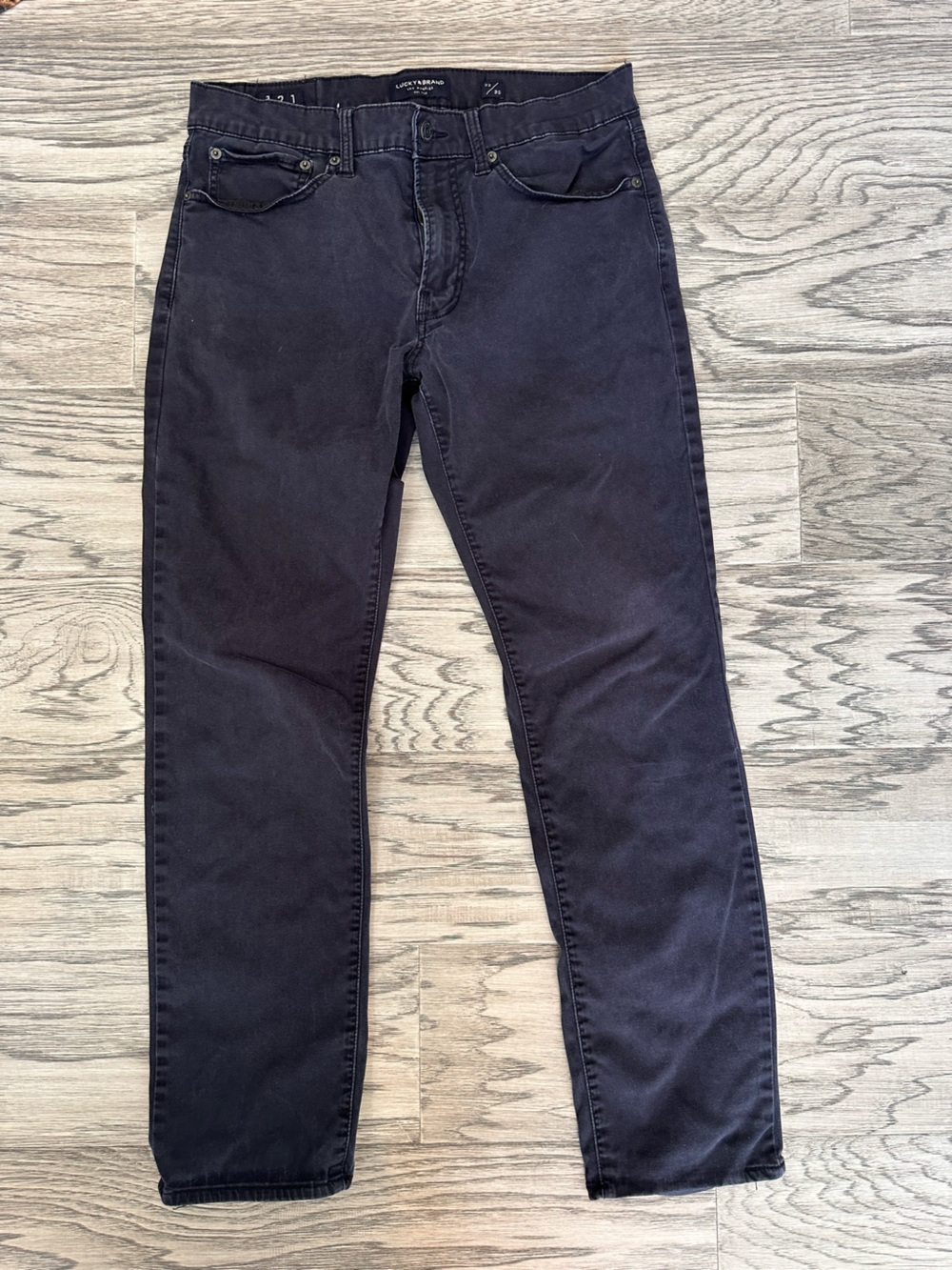 Country Road Slim Jeans in Black